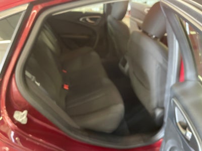 2016 Chrysler 200 Limited