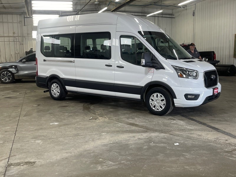 2023 Ford Transit Passenger Wagon XL