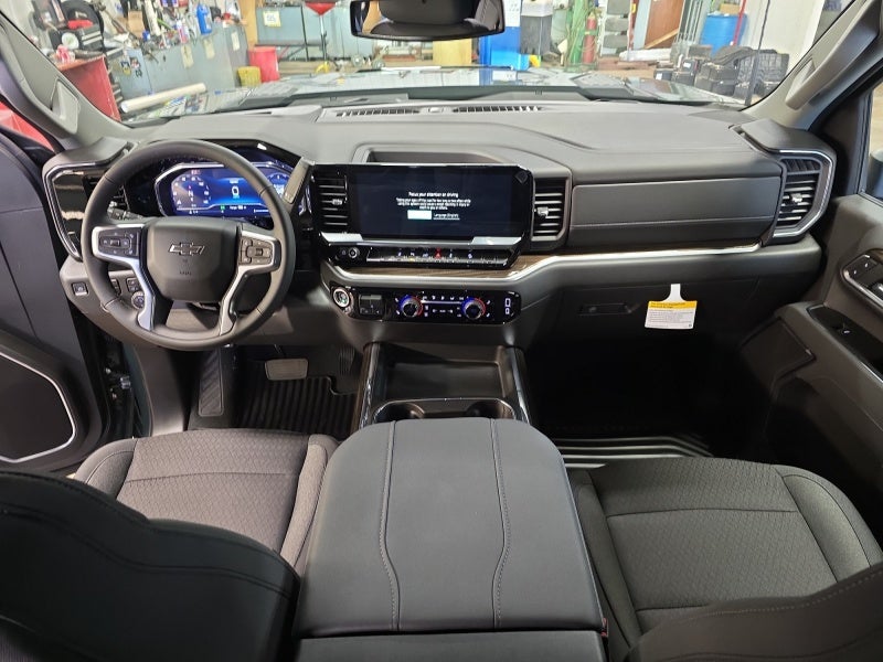 2025 Chevrolet Silverado 3500 HD LT