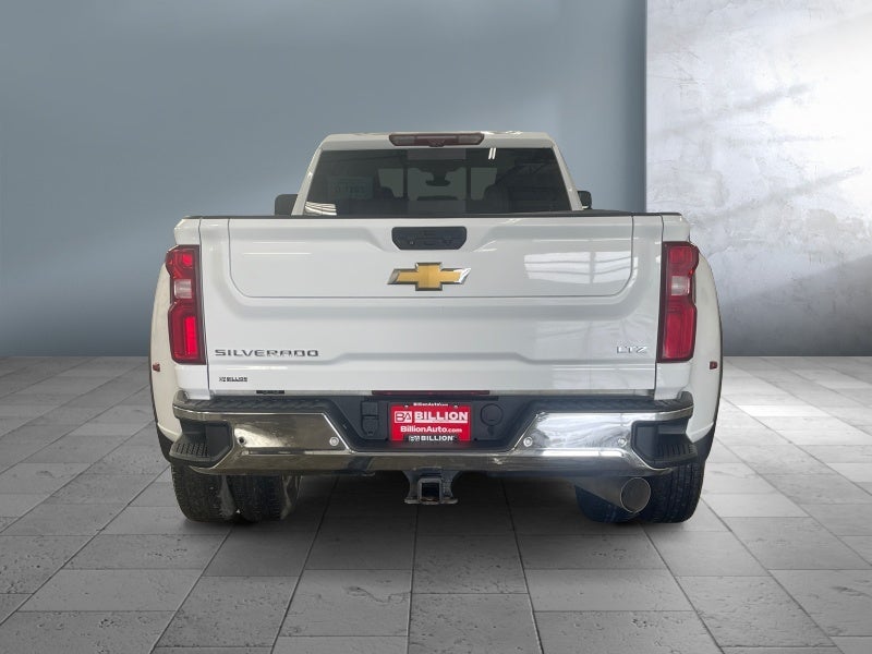 2022 Chevrolet Silverado 3500 HD LTZ DRW