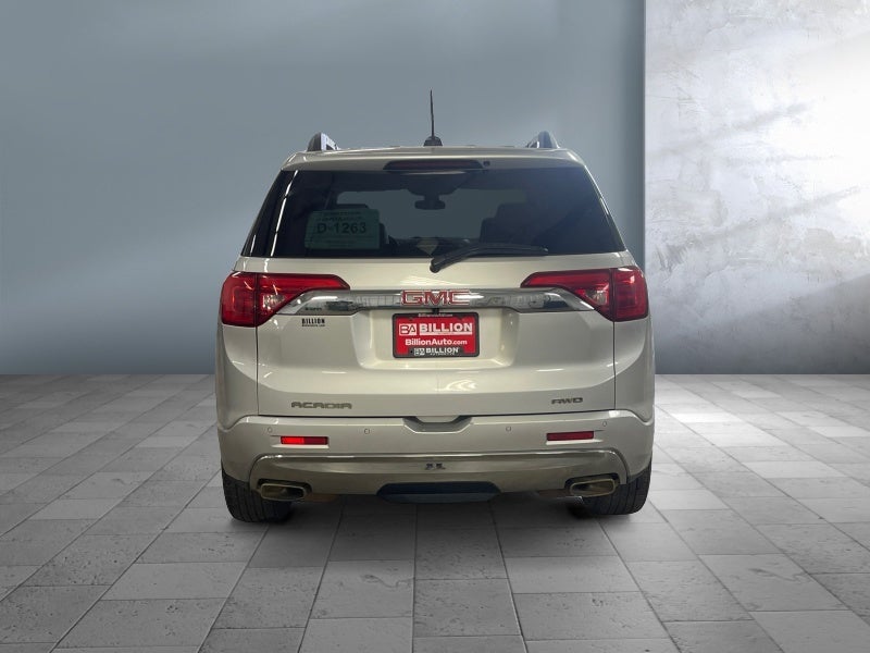 2017 GMC Acadia Denali