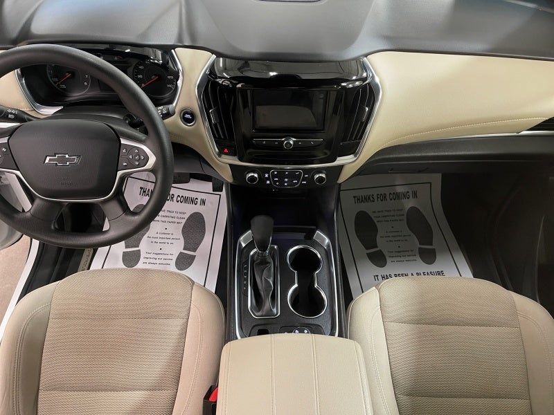 2023 Chevrolet Traverse LS