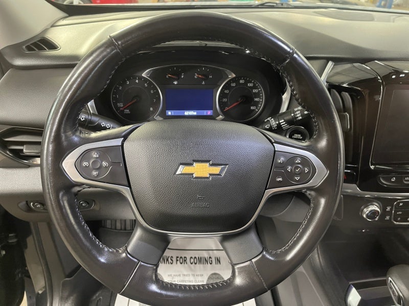 2021 Chevrolet Traverse LT Cloth