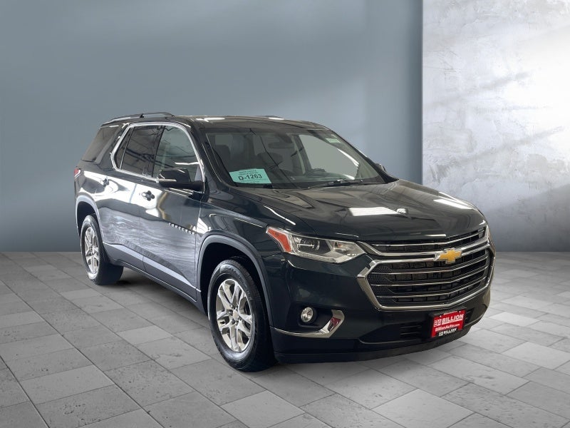 2021 Chevrolet Traverse LT Cloth