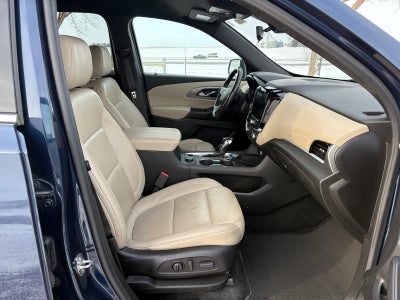 2022 Chevrolet Traverse LT Leather
