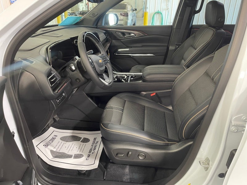 2026 Chevrolet Traverse High Country - Photo 9