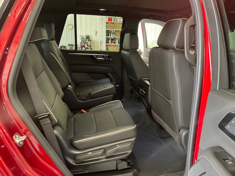 2026 Chevrolet Tahoe Premier - Photo 18