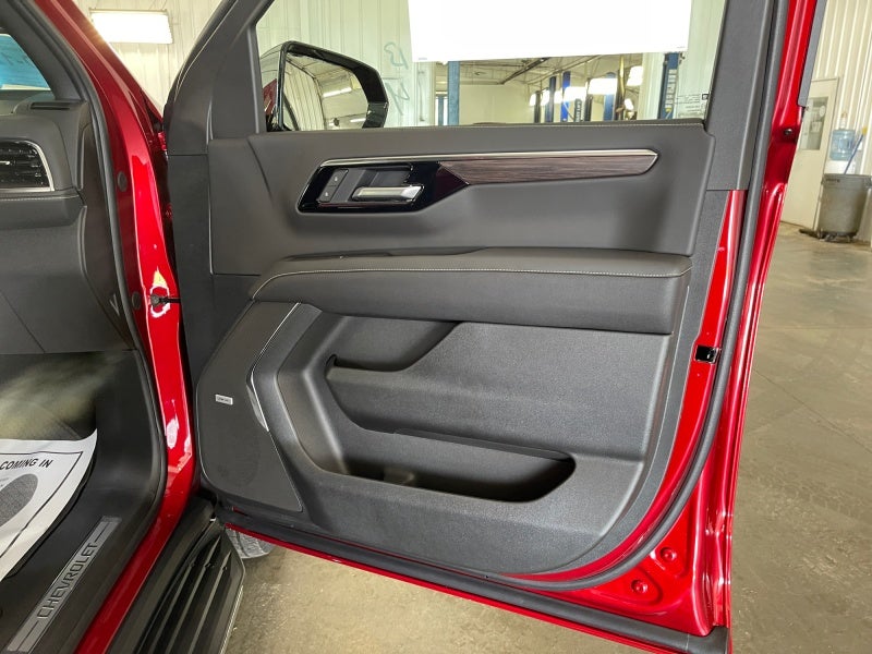 2026 Chevrolet Tahoe Premier - Photo 21