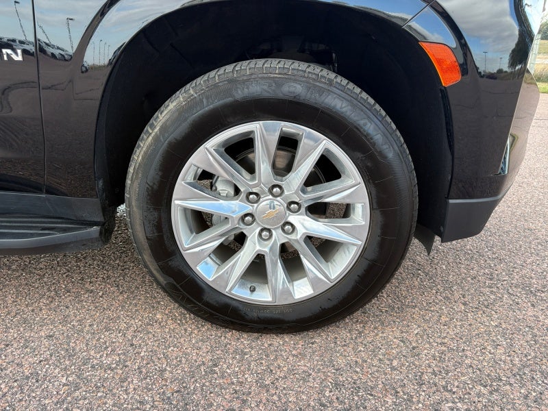 2024 Chevrolet Suburban Premier