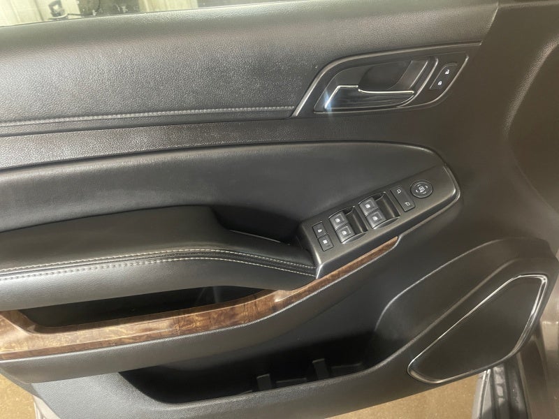 2016 Chevrolet Suburban LS