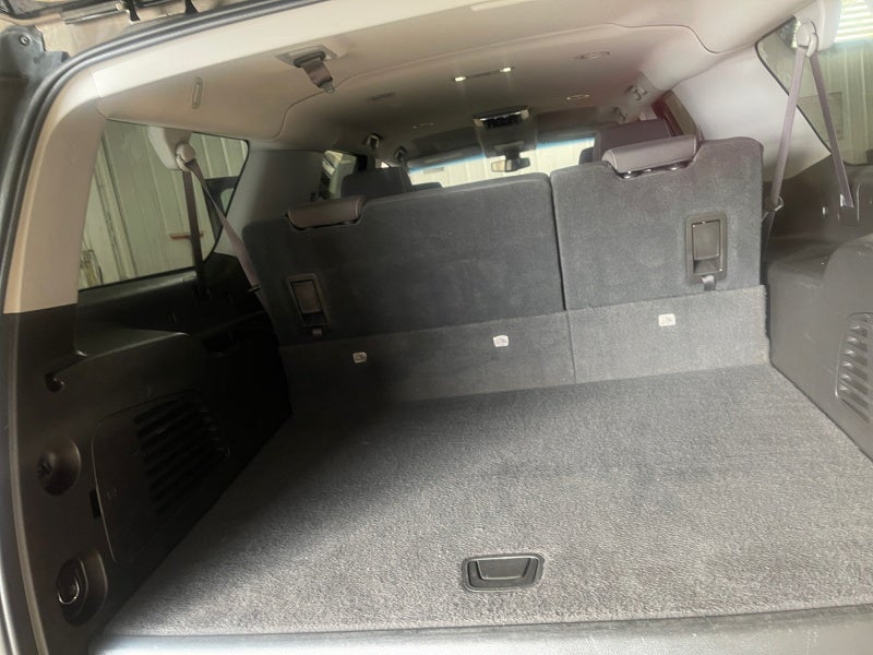 2016 Chevrolet Suburban LS