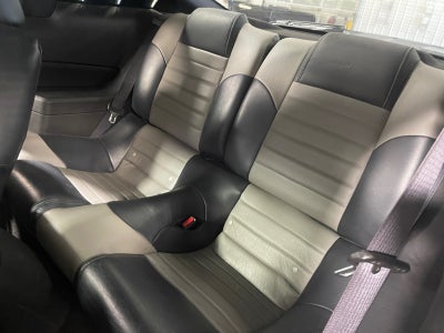 2006 Ford Mustang GT Deluxe