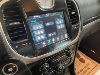 2018 Chrysler 300 Limited