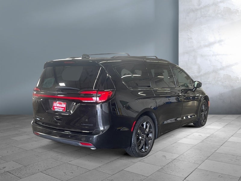 2025 Chrysler Pacifica Limited