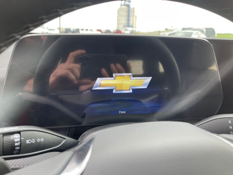 2027 Chevrolet Equinox LT - Photo 10