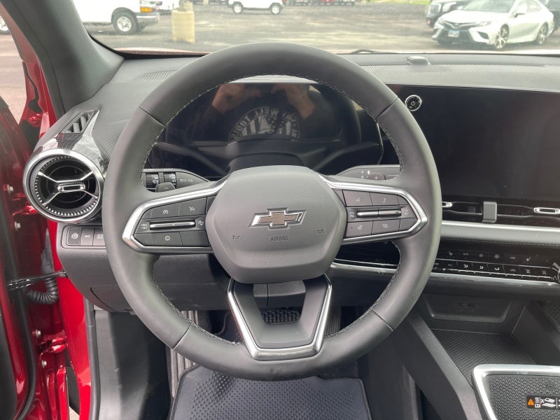 2027 Chevrolet Equinox LT - Photo 19