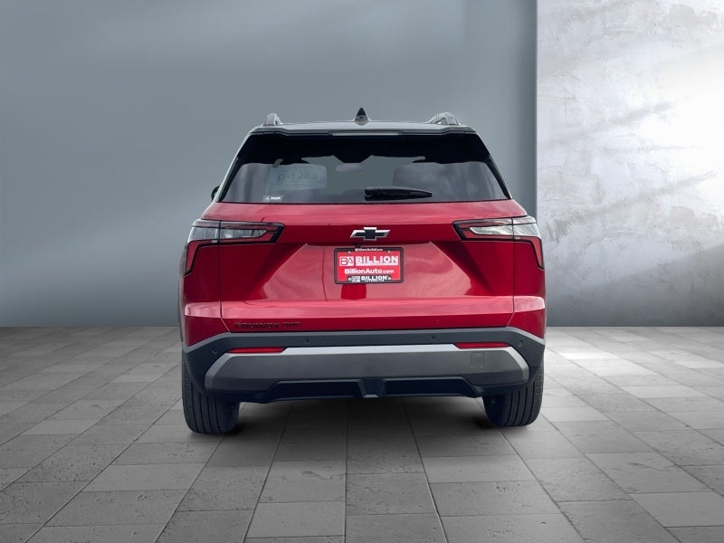 2027 Chevrolet Equinox LT - Photo 5