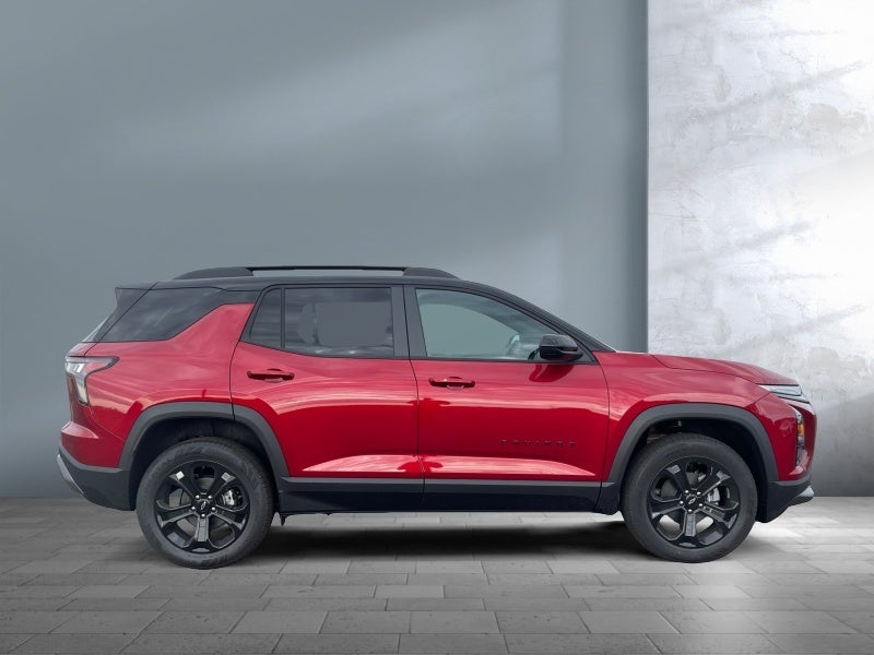 2027 Chevrolet Equinox LT - Photo 7