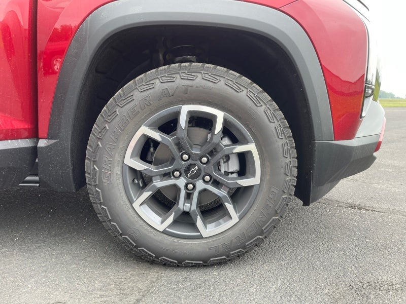 2027 Chevrolet Equinox ACTIV - Photo 16