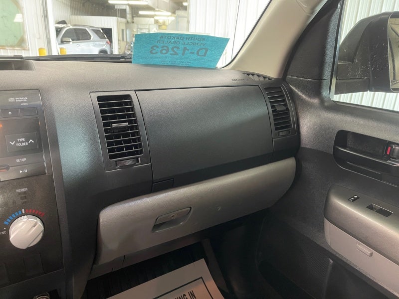 2010 Toyota Tundra 4WD Truck CREWMX