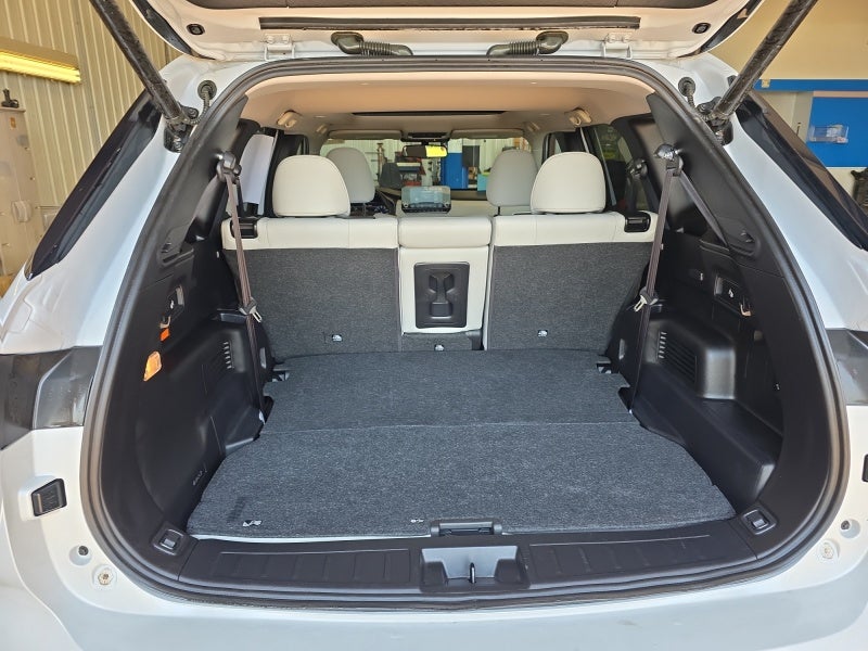 2024 Mitsubishi Outlander Plug-In Hybrid SEL