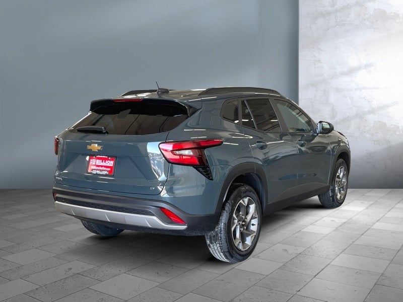2026 Chevrolet Trax LT - Photo 6